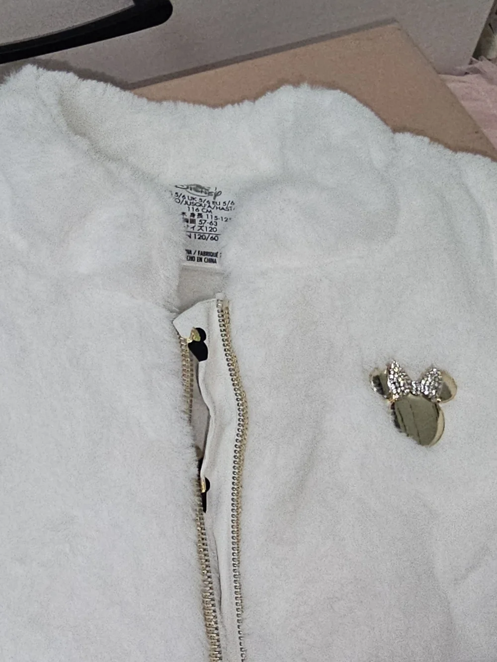 Disney Girls White Faux Fur Minnie Mouse Jacket size US 5/6